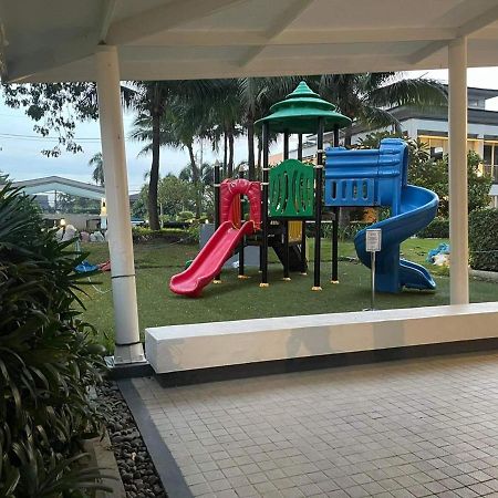 Relaxing City View Aparthotel Manila Exterior foto